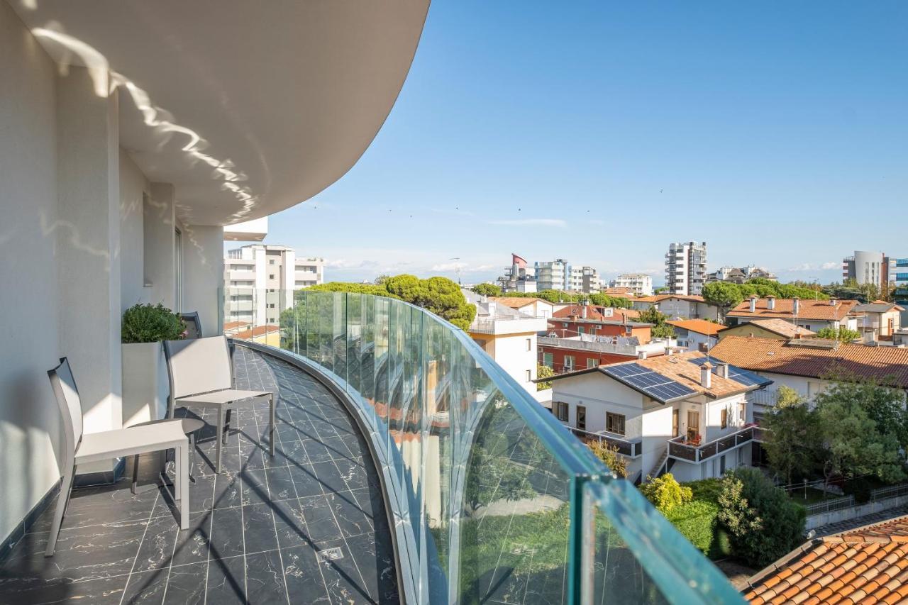 Hotel Mare Lignano Sabbiadoro Exterior photo